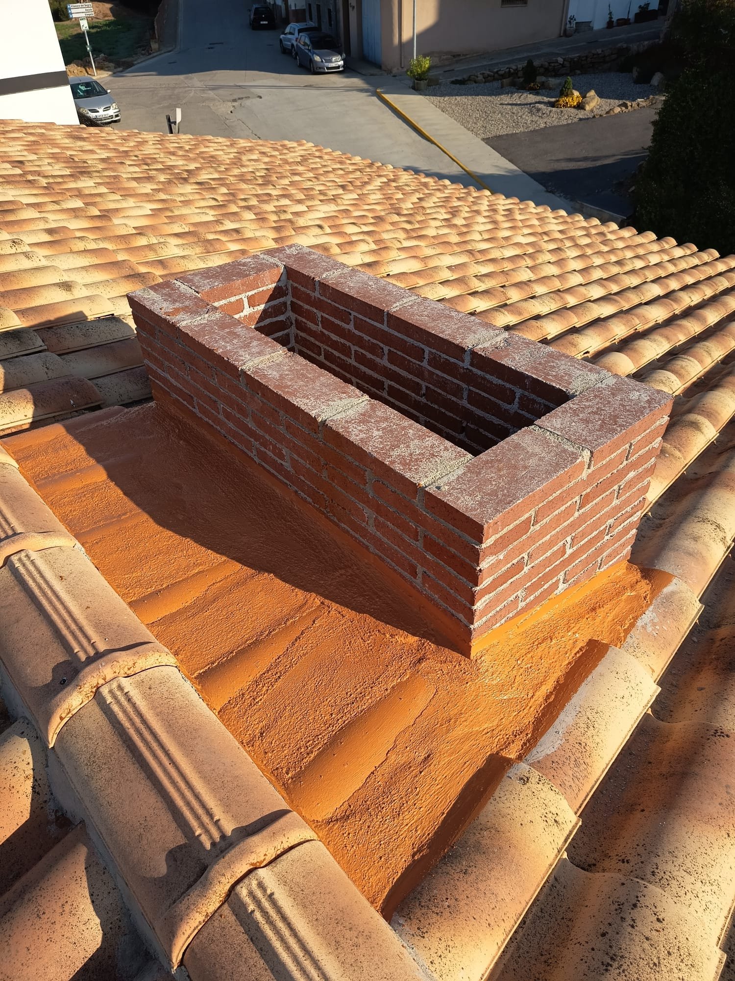 Reparación de chimenea y tejado